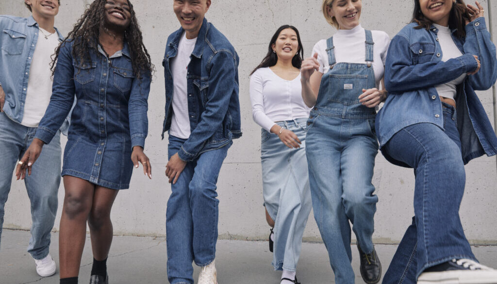 24_H2_DENIM_GRP _44_1217